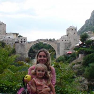 Quartier du Vieux pont de la vieille ville de Mostar